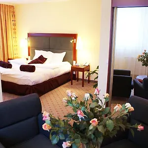 *** Hotel Wilga By Katowice Airport Polen